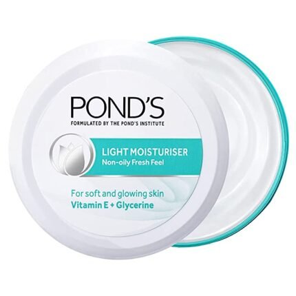Pond's Light Moisturiser for soft owing skin 100ml